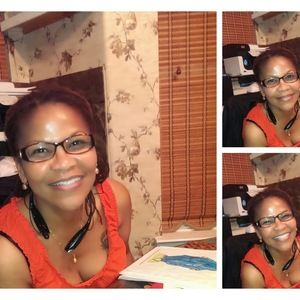 Meet your Posher, Paula